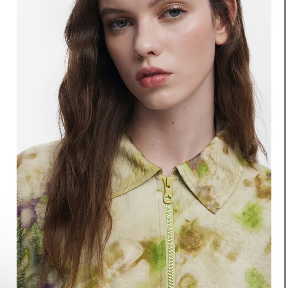 Desigual Abstract Floral Bomber Olive Green Tie-Dye Bomber Jacket - Picture 16 of 16